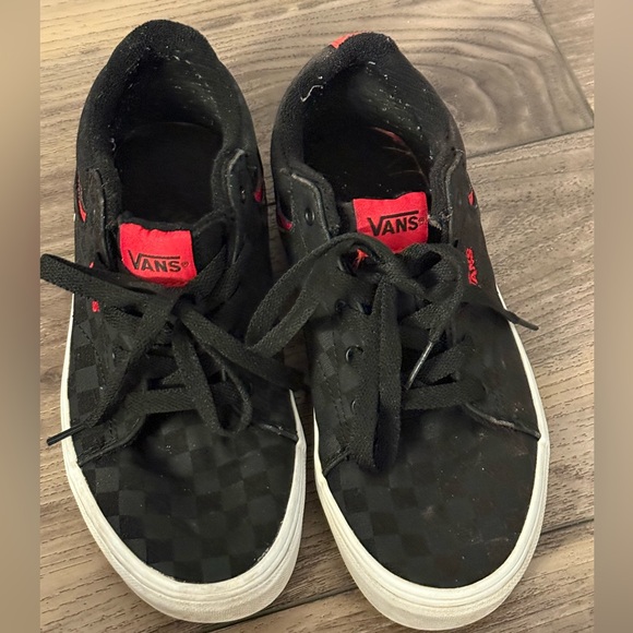 Vans Black Checkered - Picture 2 of 5